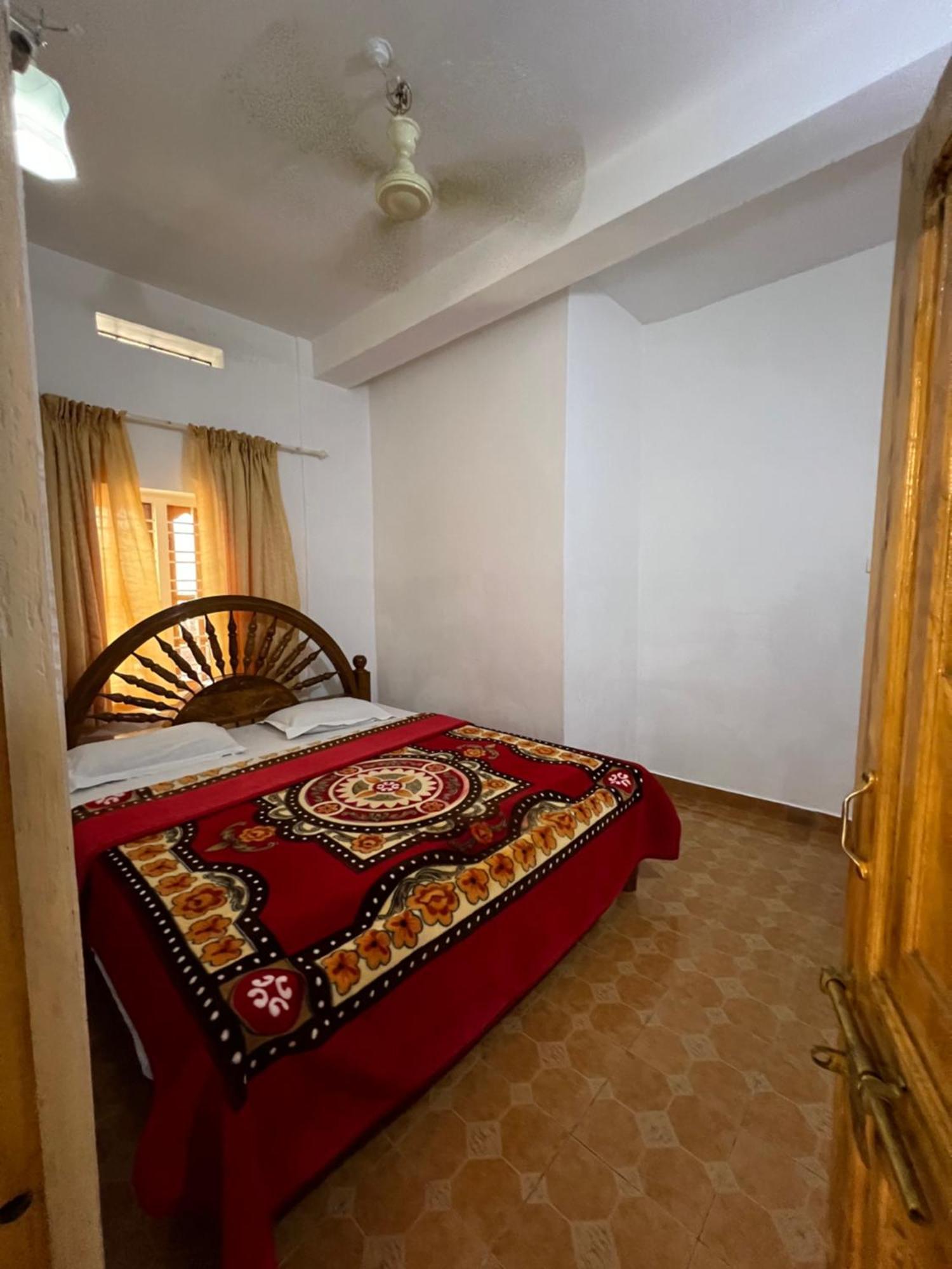 Tranquilou Homestay Текади Екстериор снимка