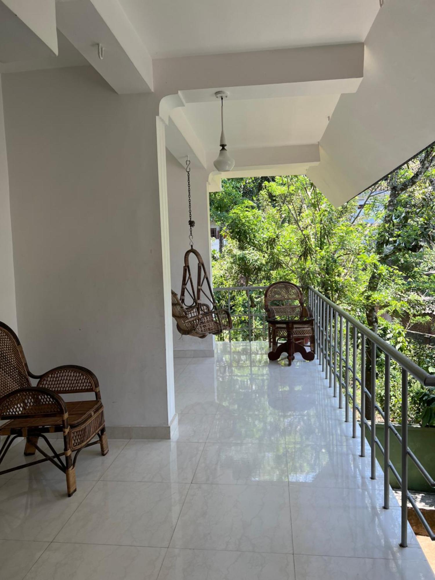 Tranquilou Homestay Текади Екстериор снимка