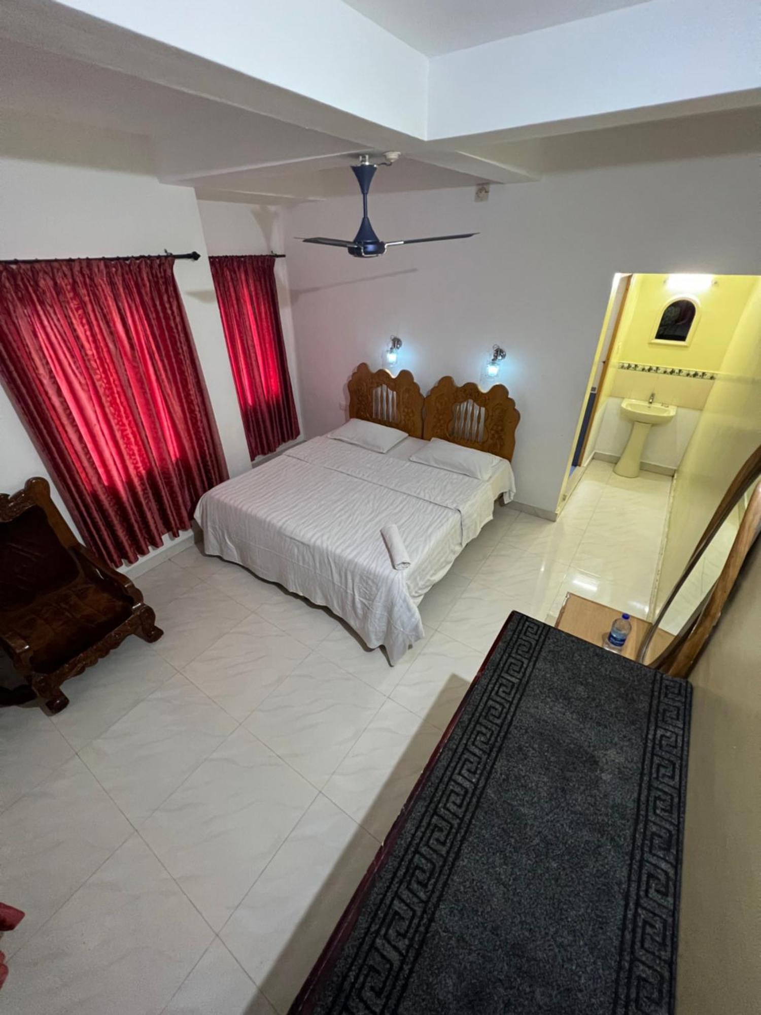 Tranquilou Homestay Текади Екстериор снимка