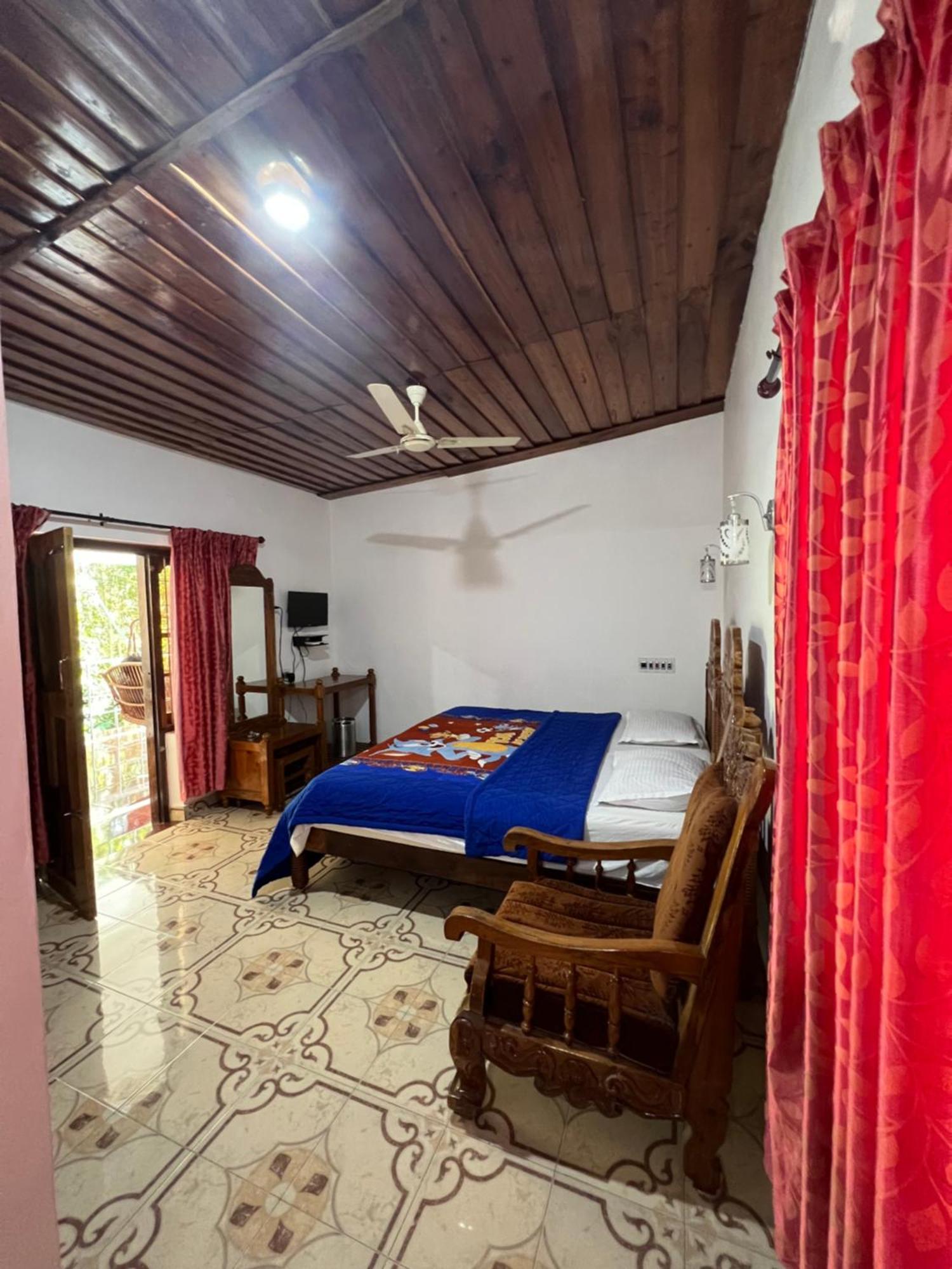 Tranquilou Homestay Текади Екстериор снимка