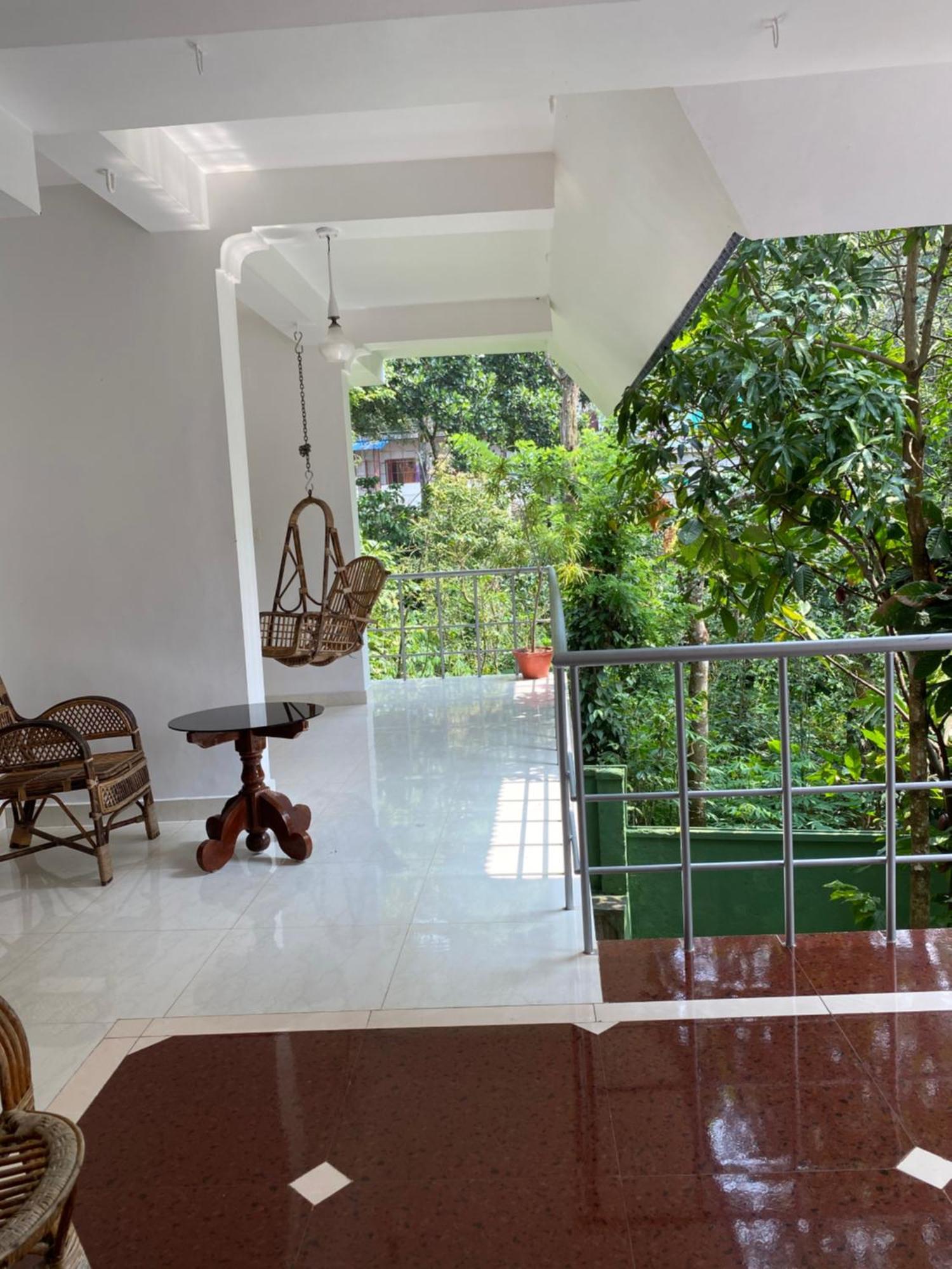 Tranquilou Homestay Текади Екстериор снимка